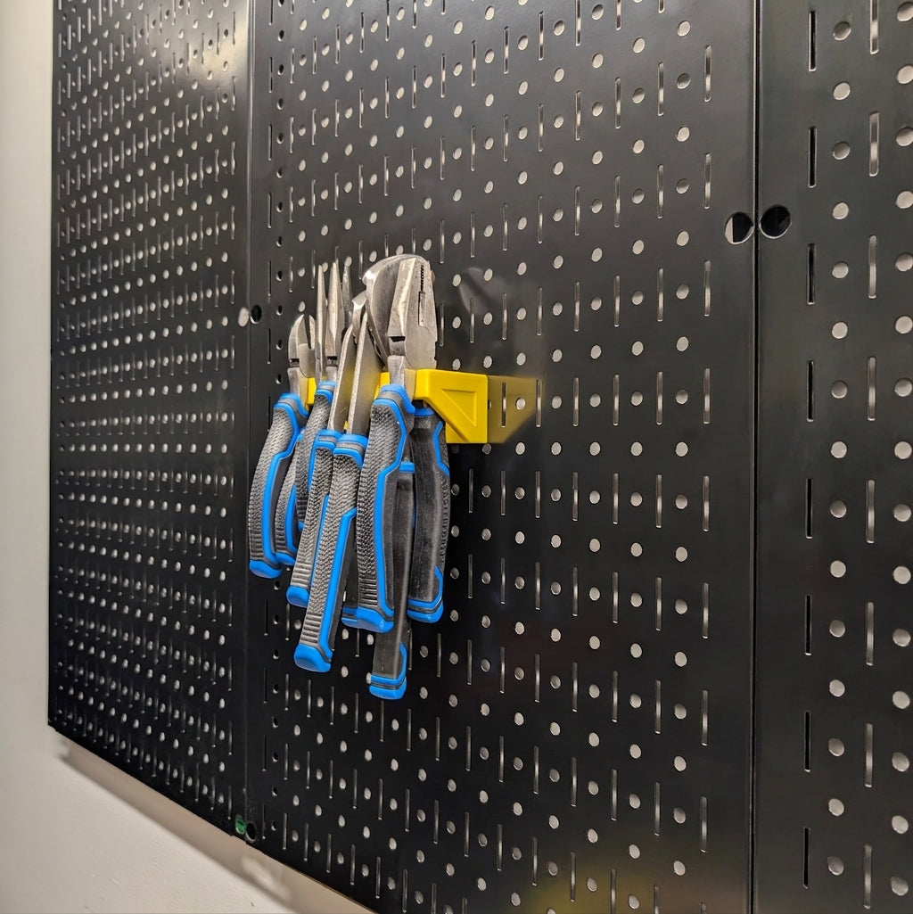 Pliers Holder for Wall Control